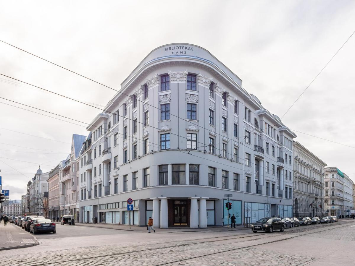 Quiet Former Library Apartment In A Dream Location Riga Esterno foto